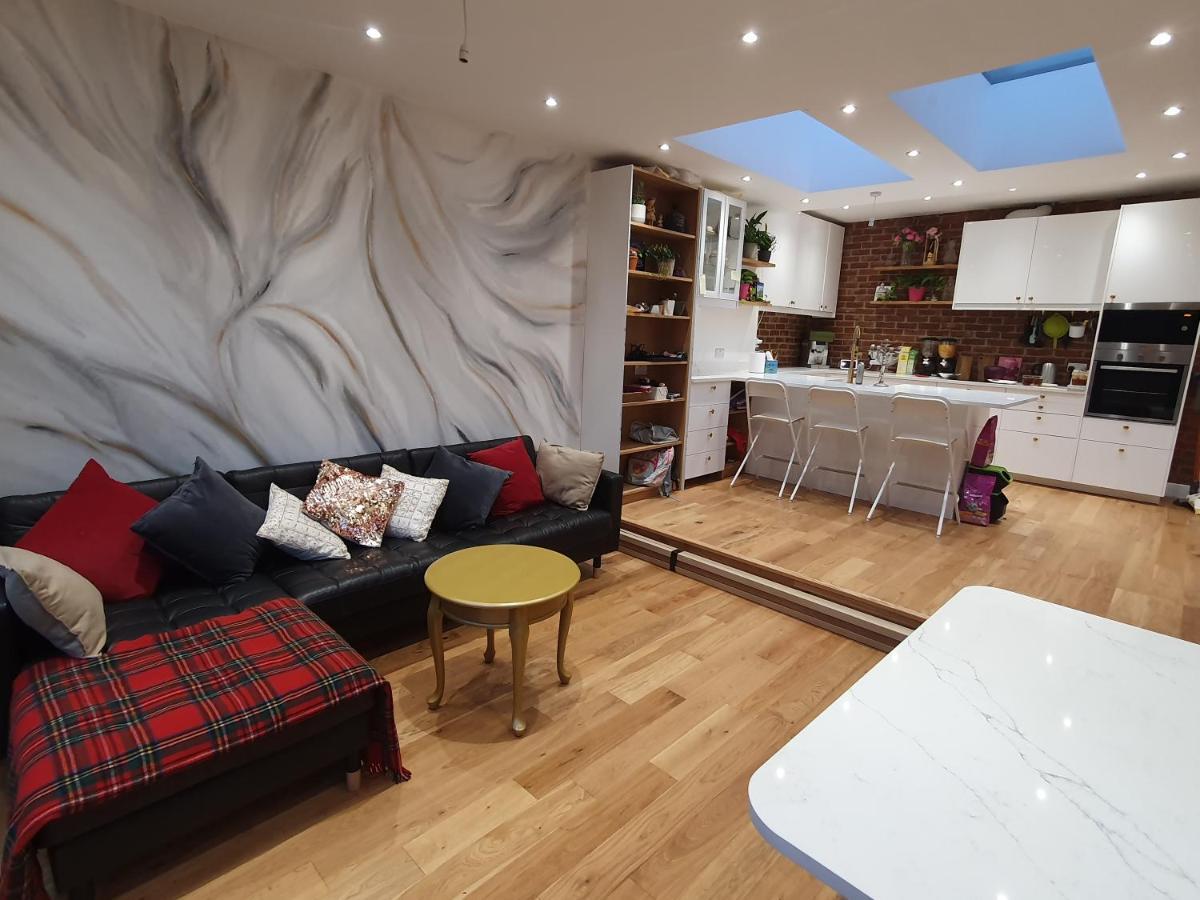 Beautiful Guest Rooms, Free Parking, 30Min Heathrow, 40Min Wembley, 60Min Central London Greenford  Exterior foto