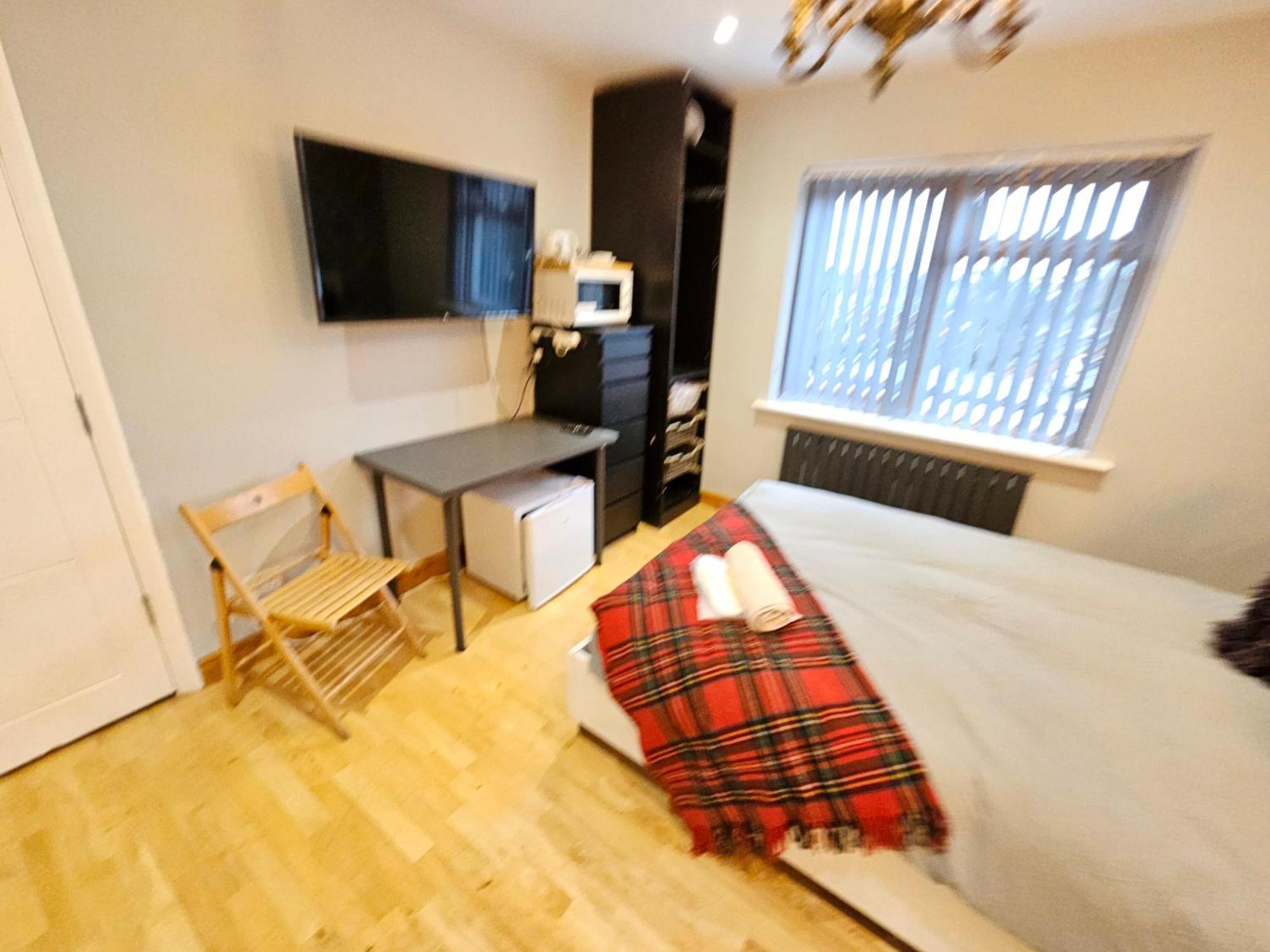 Beautiful Guest Rooms, Free Parking, 30Min Heathrow, 40Min Wembley, 60Min Central London Greenford  Exterior foto